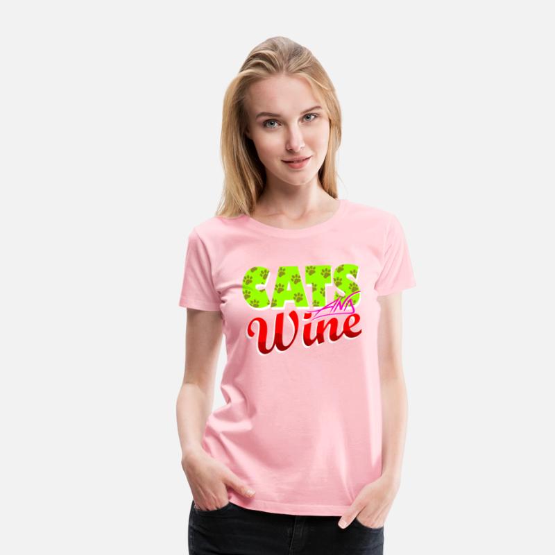 CATS AND WINE green