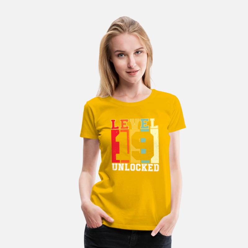 Unlocked Level 19 Awesome 19th Birthday Gaming